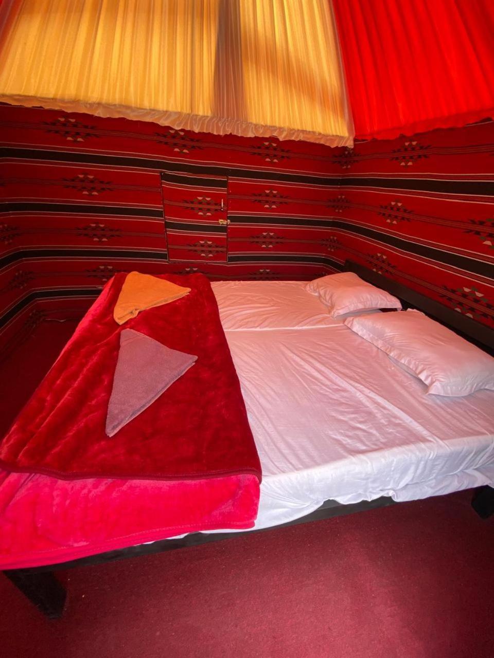 Wadi Rum Bedouin City Camp & Tours Extérieur photo