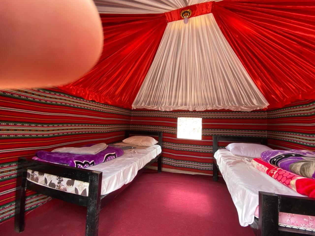 Wadi Rum Bedouin City Camp & Tours Extérieur photo