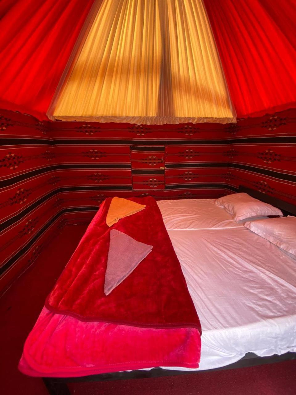 Wadi Rum Bedouin City Camp & Tours Extérieur photo